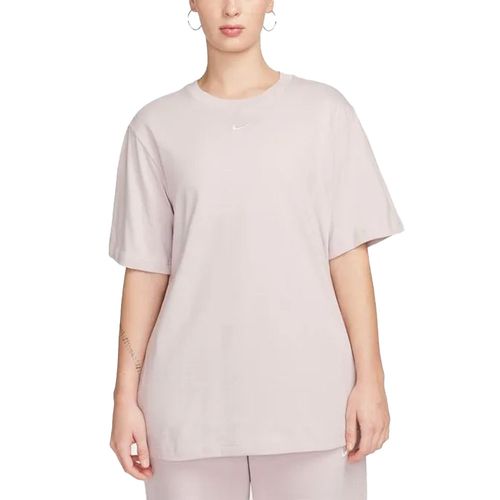 REMERA NIKE SPORTSWEAR ESSENTIAL MUJER