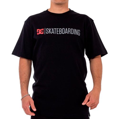 REMERA DC MINIMAL