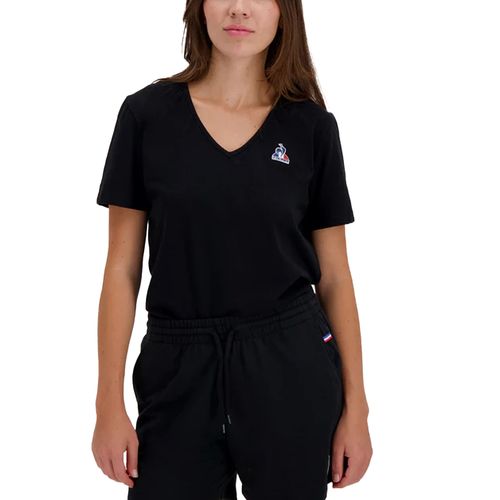 REMERA LE COQ SPORTIF ESS TEE SS COL V N1 MUJER