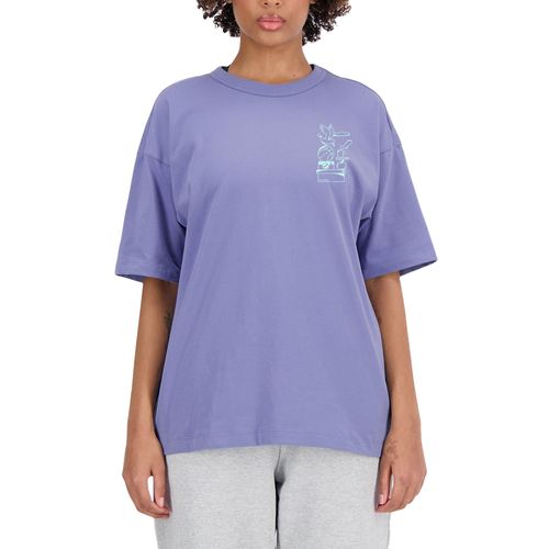 REMERA NEW BALANCE ATHLETICS ARON MUJER