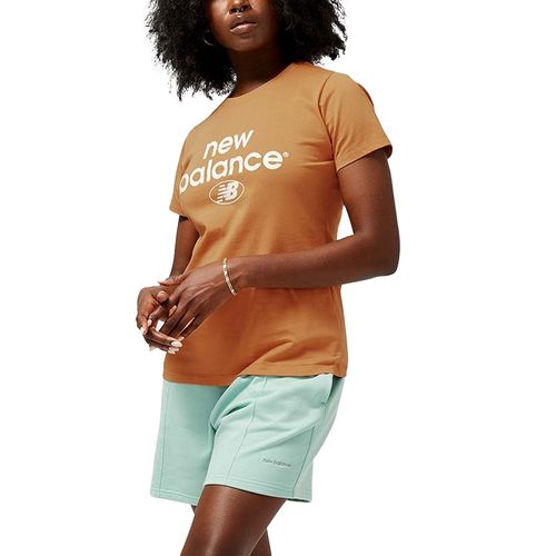 REMERA NEW BALANCE ESSENTIALS MUJER