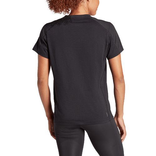 REMERA ADIDAS ESSENTIALS BIG PERFORMANCE LOGO MUJER