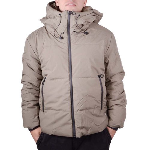 CAMPERA RUSH TOWN DE NYLON